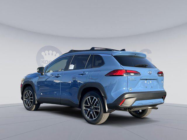 TOYOTA COROLLA CROSS - 2