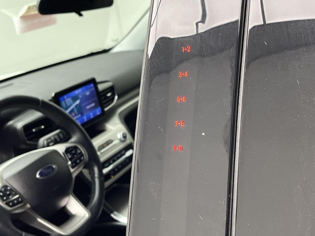 2023 FORD EXPLORER XLT 照片 7