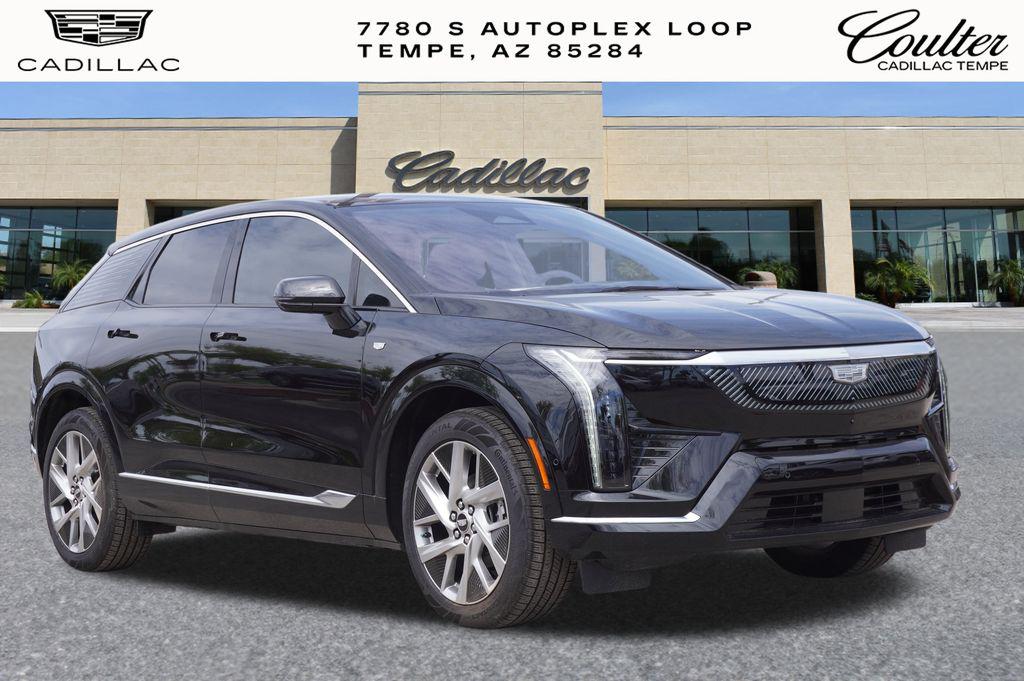 New 2025 Cadillac OPTIQ Luxury 2 AWD