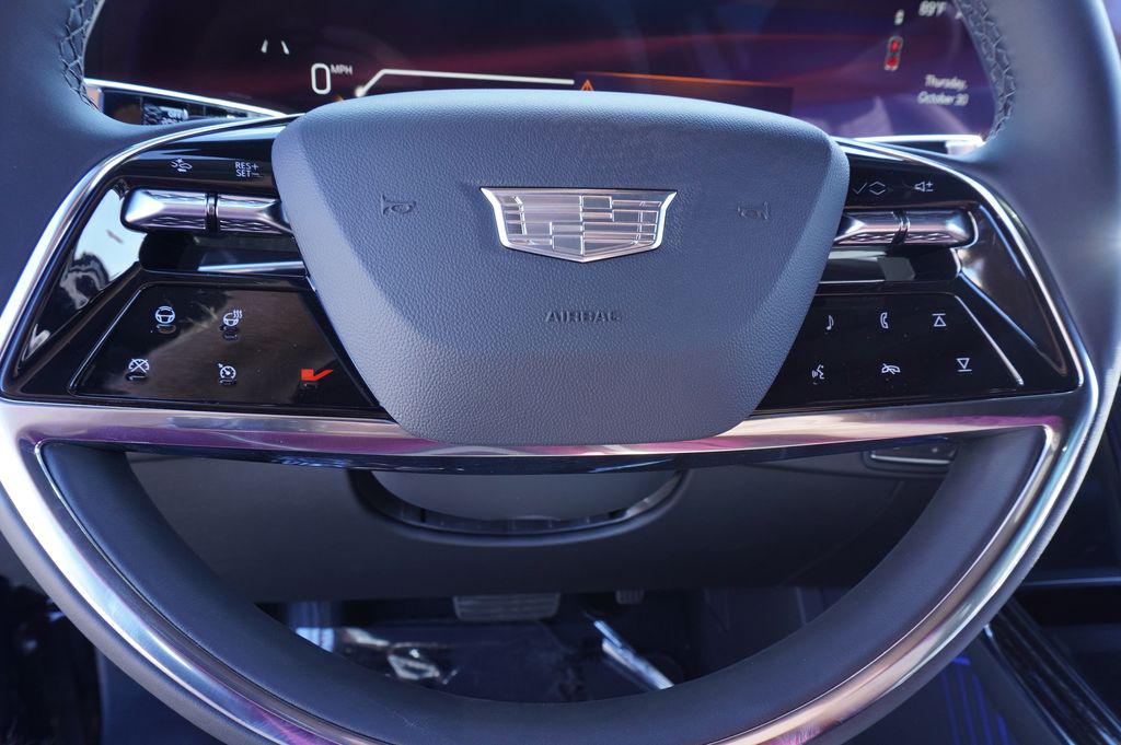 صورة مصغرة 18 لـ 2026 Cadillac ESCALADE IQL LUXURY