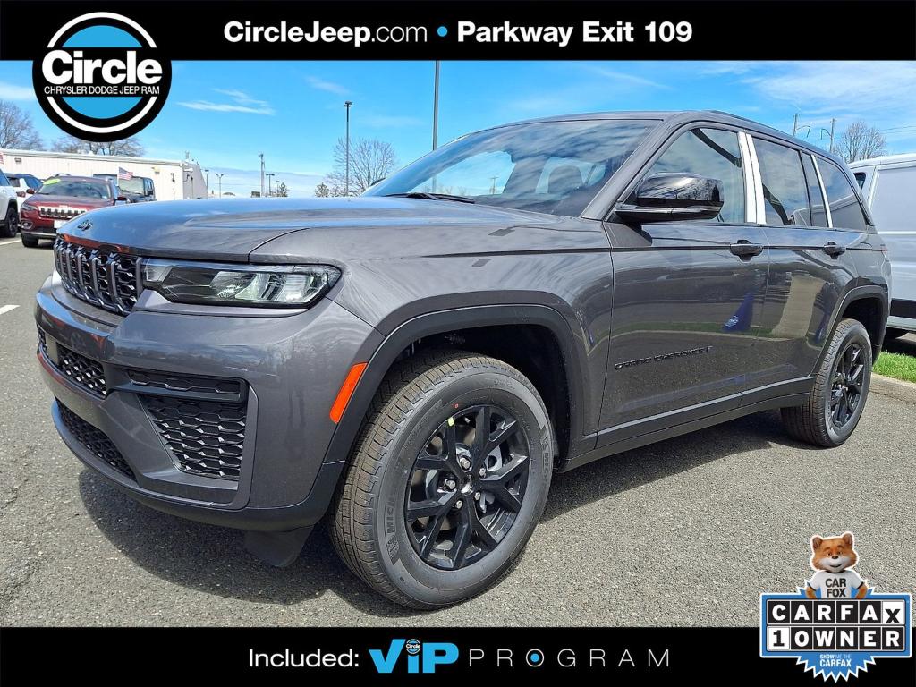 New 2026 Jeep Grand Cherokee Laredo