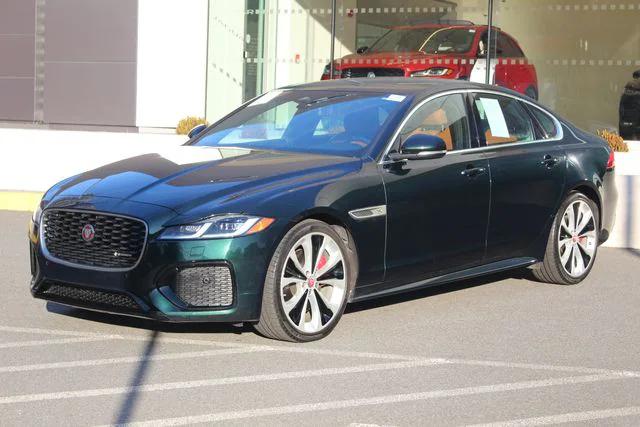2022 Jaguar XF
