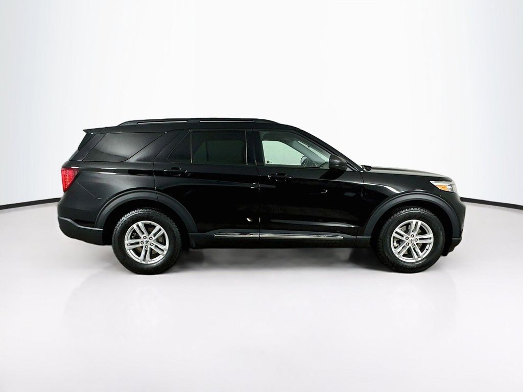 صورة 8 لـ 2022 FORD EXPLORER XLT