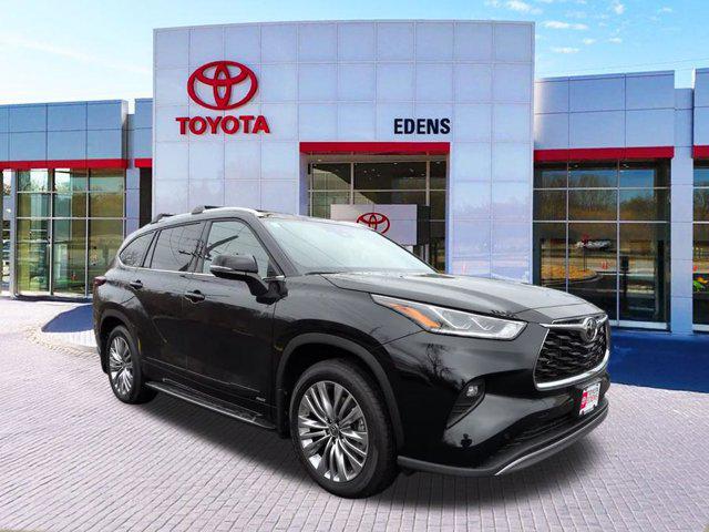 New 2026 Toyota Highlander Hybrid Platinum