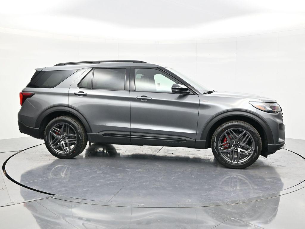 صورة 4 لـ 2026 FORD EXPLORER ST-LINE