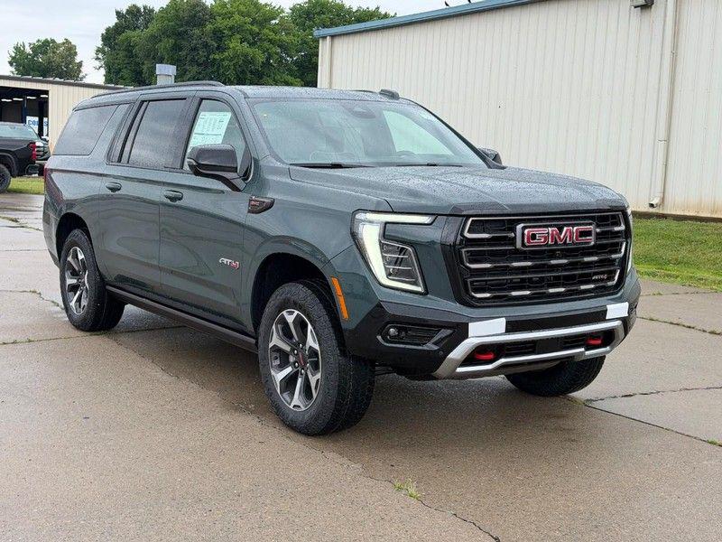 New 2026 GMC Yukon XL 4WD AT4 Ultimate