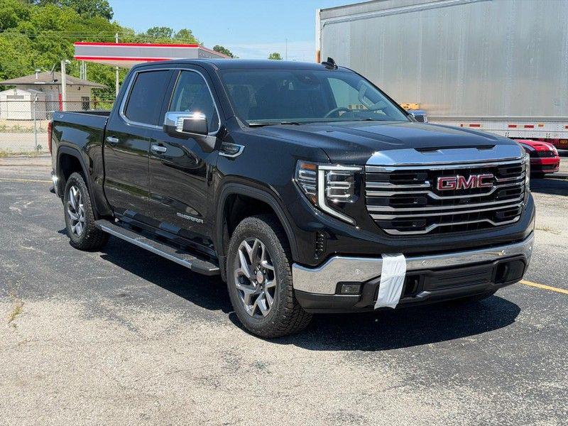 New 2026 GMC Sierra 1500 SLT