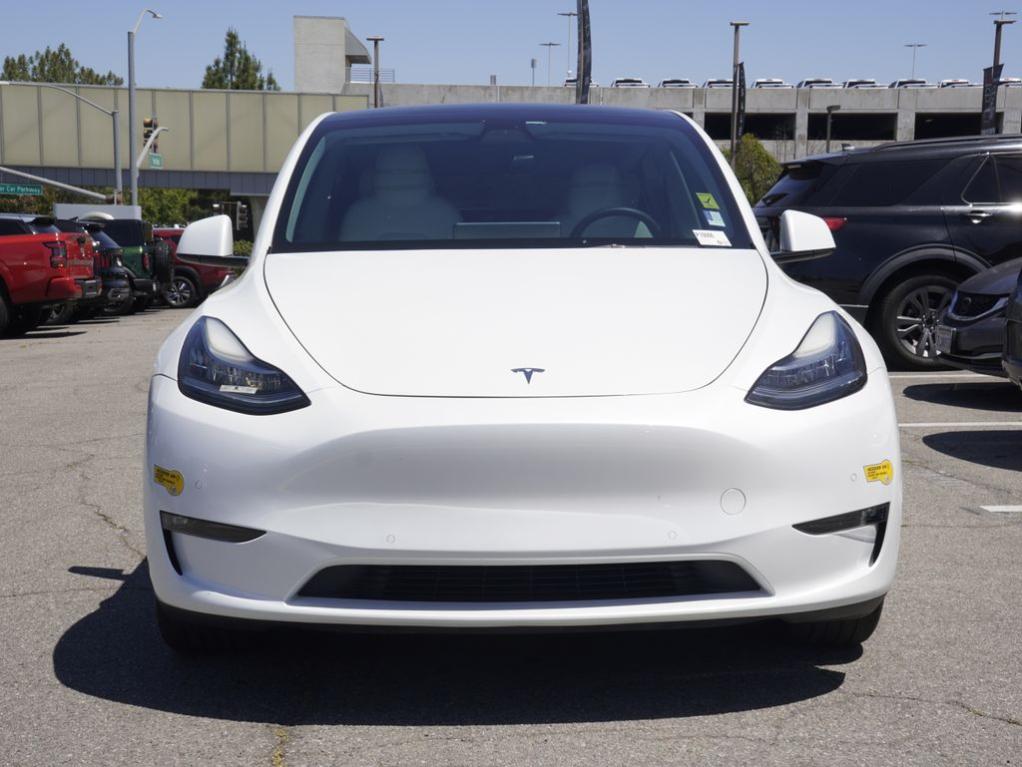 TESLA MODEL Y LONG RANGE - 6