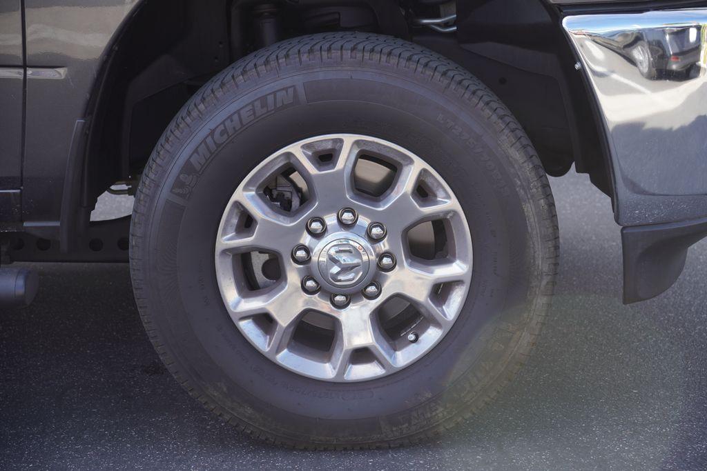 2023 RAM 3500 LARAMIE 照片 10