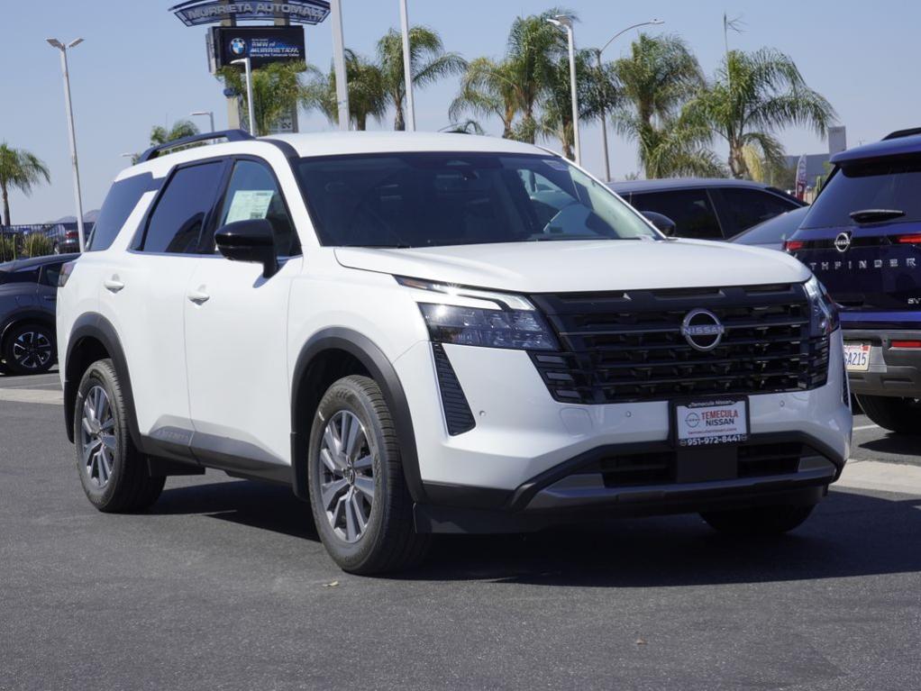 New 2026 Nissan Pathfinder SL