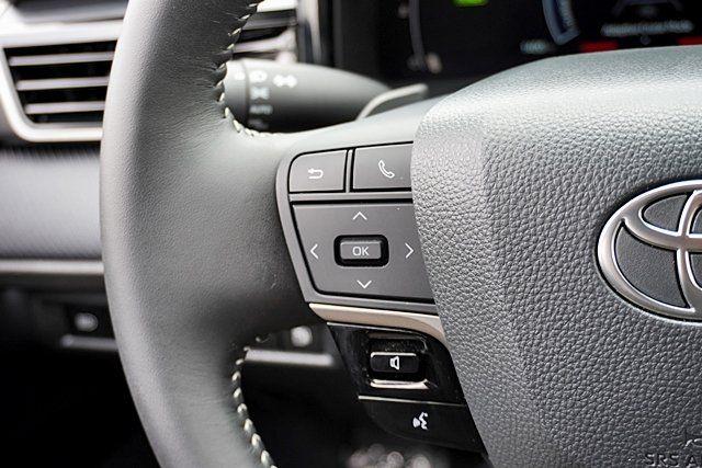 صورة مصغرة 36 لـ 2025 Toyota CAMRY SE