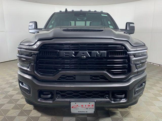 صورة 6 لـ 2026 RAM 3500 LARAMIE CREW CAB 4X4 6'4' BOX