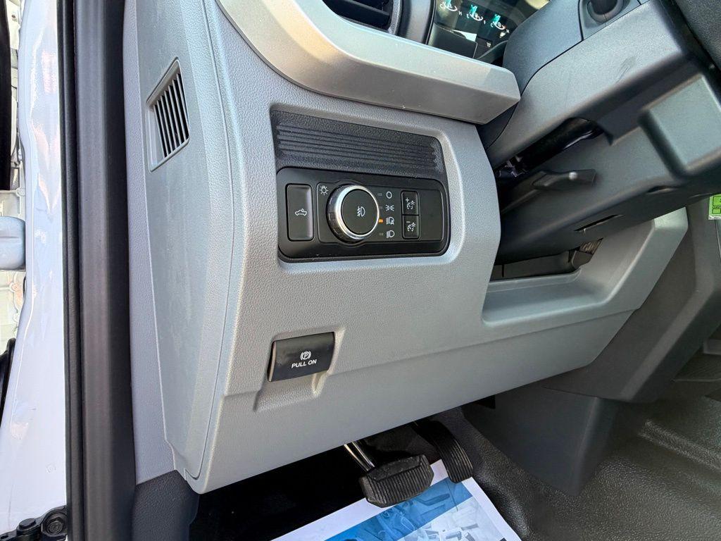 صورة مصغرة 19 لـ 2026 FORD F-250 XL