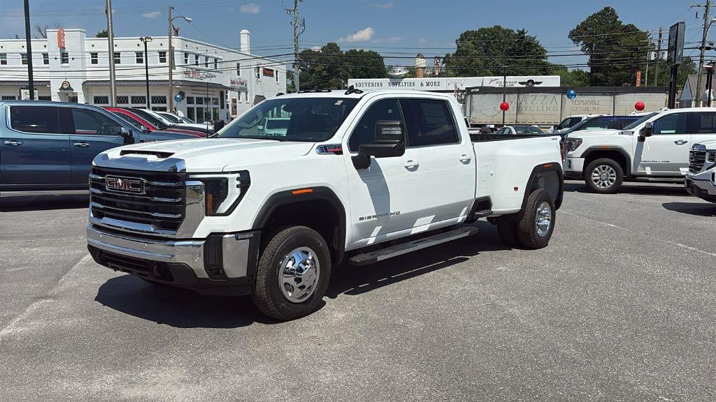 New 2026 GMC Sierra 3500 SLE