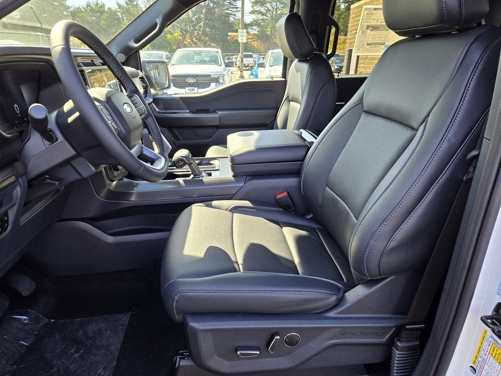 FORD F-150 LARIAT - 8