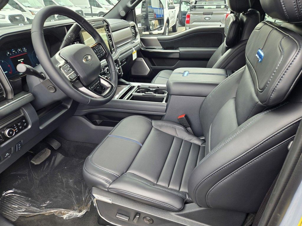 2026 FORD F-350 PLATINUM — фото 8