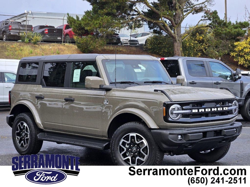 New 2026 Ford Bronco Outer Banks