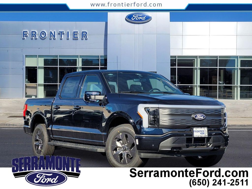 New 2025 Ford F-150 Lightning LARIAT