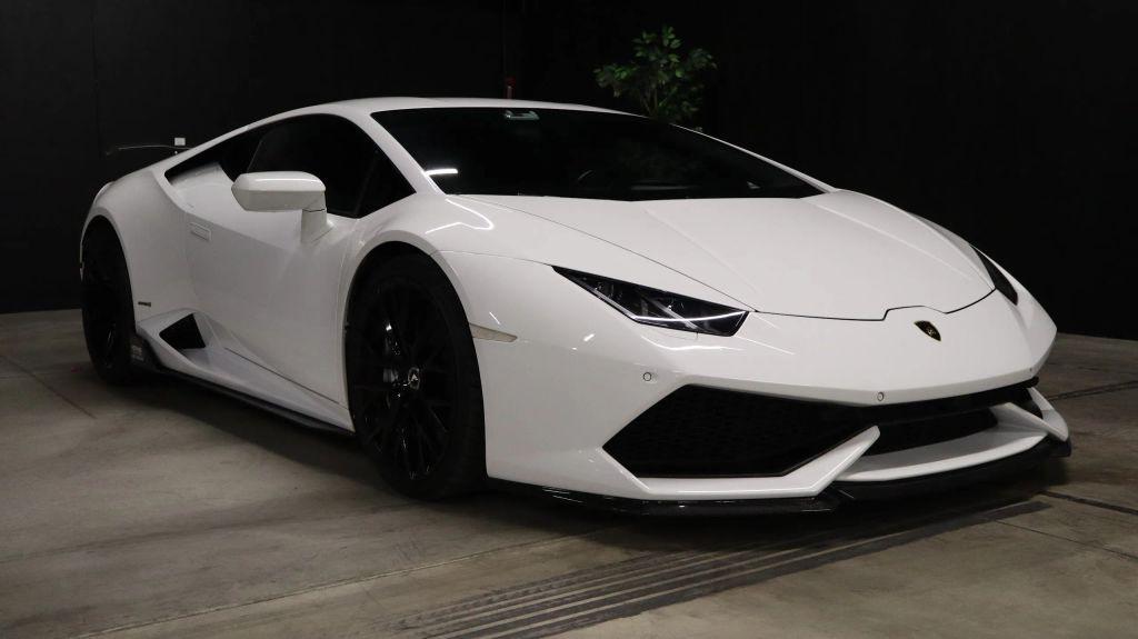 2016 Lamborghini Huracan LP610-4