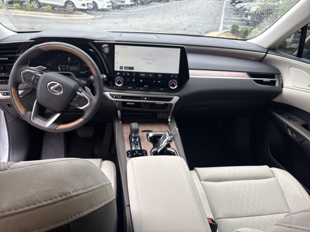 صورة مصغرة 18 لـ 2026 Lexus RX 350 LUXURY
