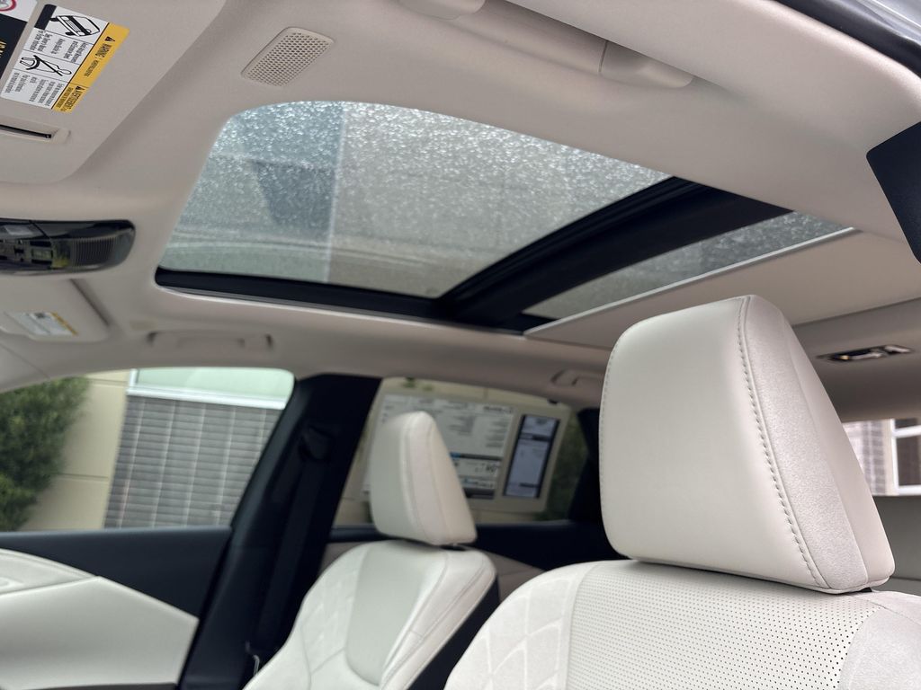 صورة مصغرة 31 لـ 2026 Lexus RX 350 LUXURY