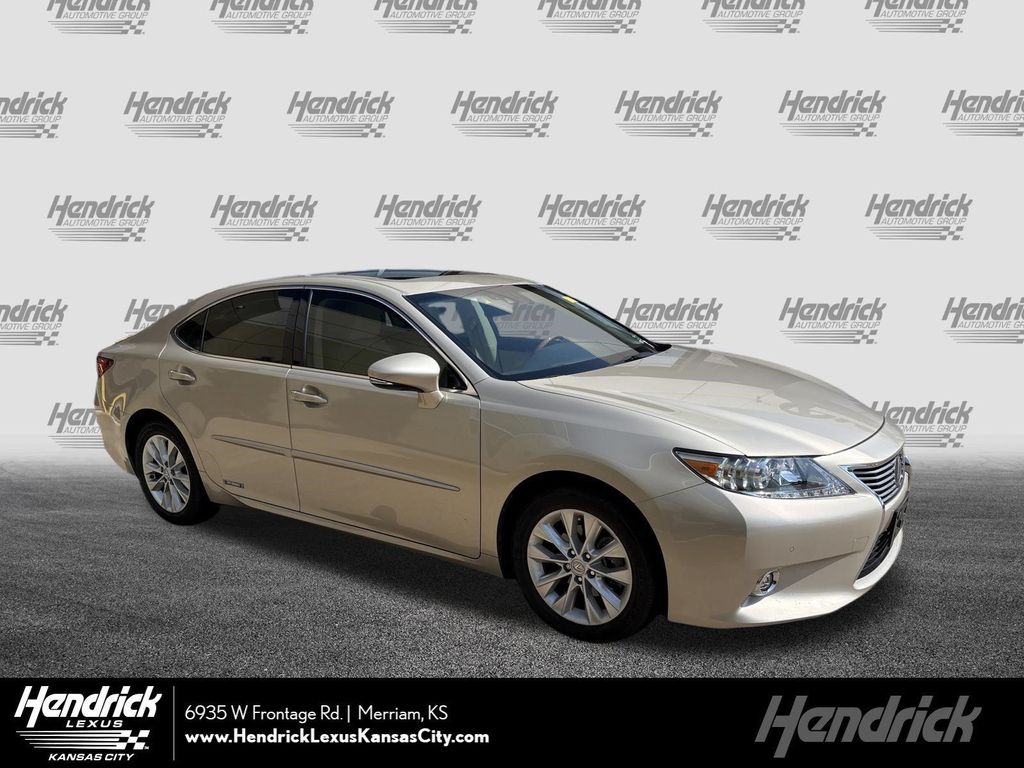 2014 Lexus Es in Beige for sale in the USA