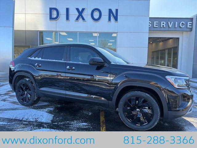 New 2026 Volkswagen Atlas Cross Sport 2.0T SE w/Technology 4MOTION
