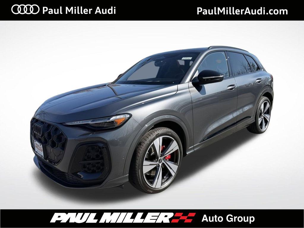 New 2025 Audi SQ5 3.0T quattro Premium