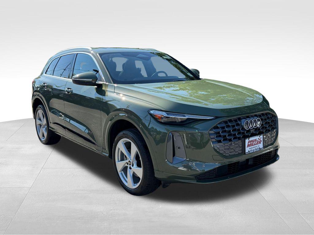 2025 AUDI Q5 2.0T QUATTRO PREMIUM — фото 3