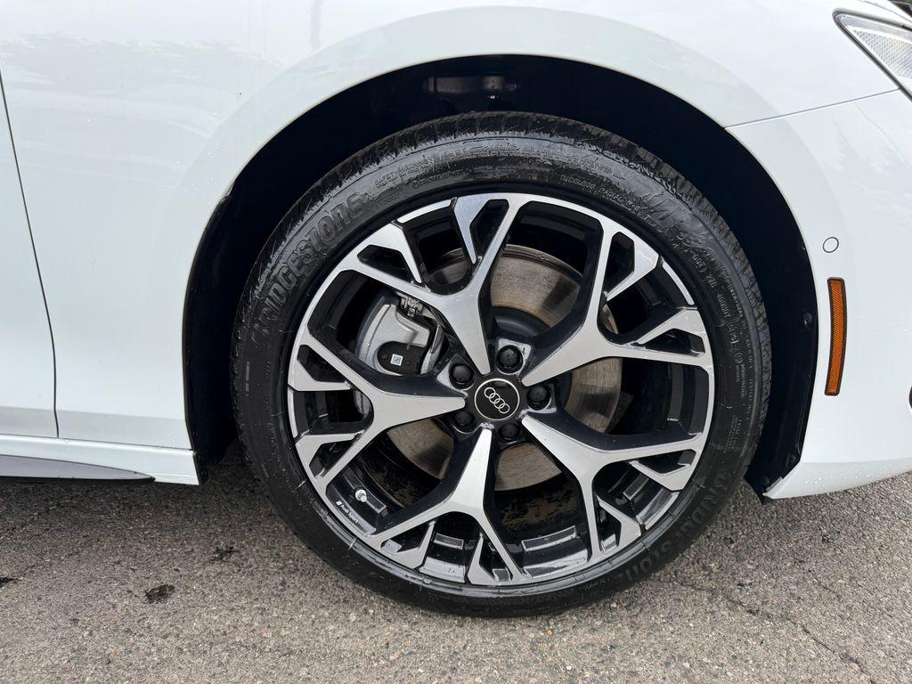 2026 AUDI A6 BASE — миниатюра 11
