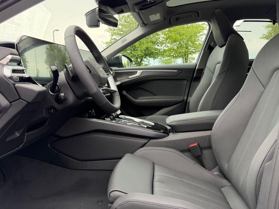 2026 AUDI A6 BASE — миниатюра 17