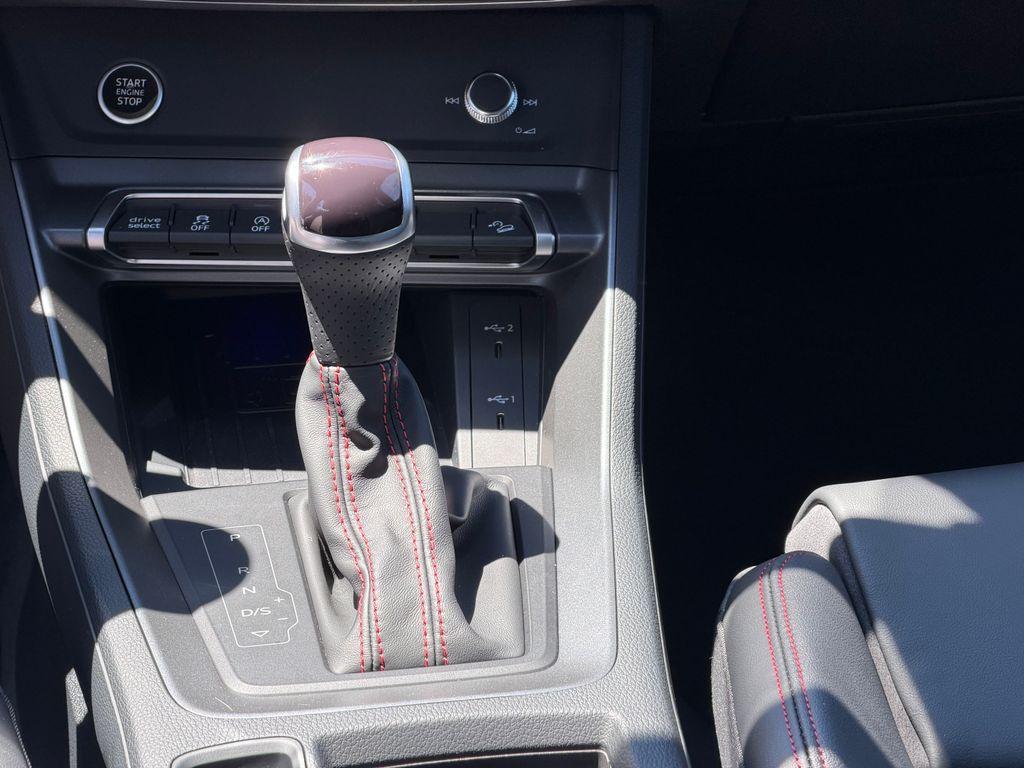 صورة مصغرة 20 لـ 2025 AUDI Q3 45 S LINE PREMIUM
