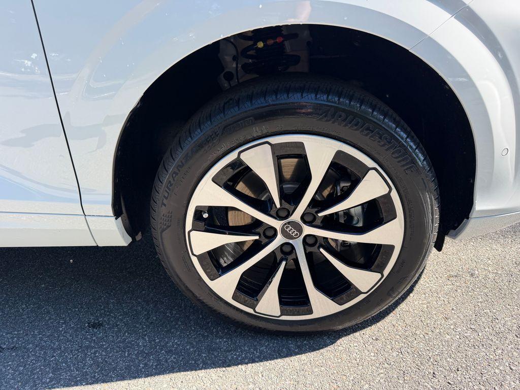 صورة مصغرة 13 لـ 2026 AUDI Q3 S LINE