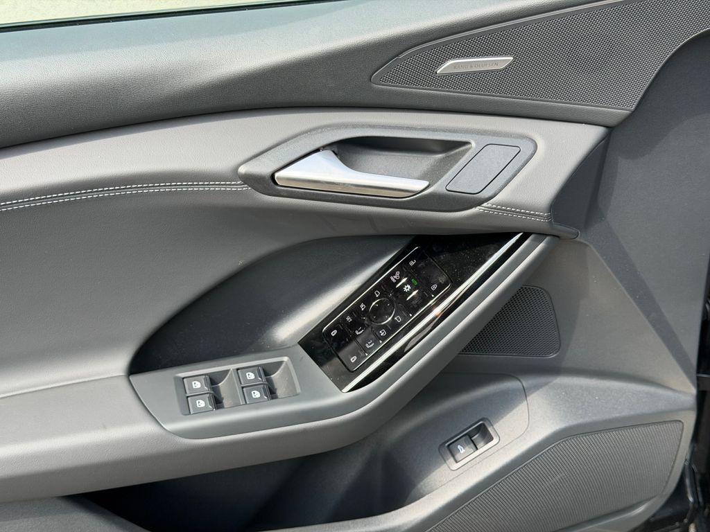 صورة 13 لـ 2027 AUDI Q6 E-TRON SPORTBACK PRESTIGE