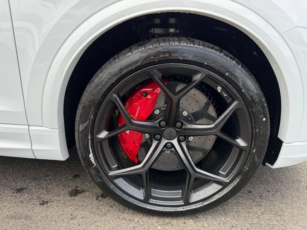 2026 AUDI RS Q8 4.0T QUATTRO 缩略图 12
