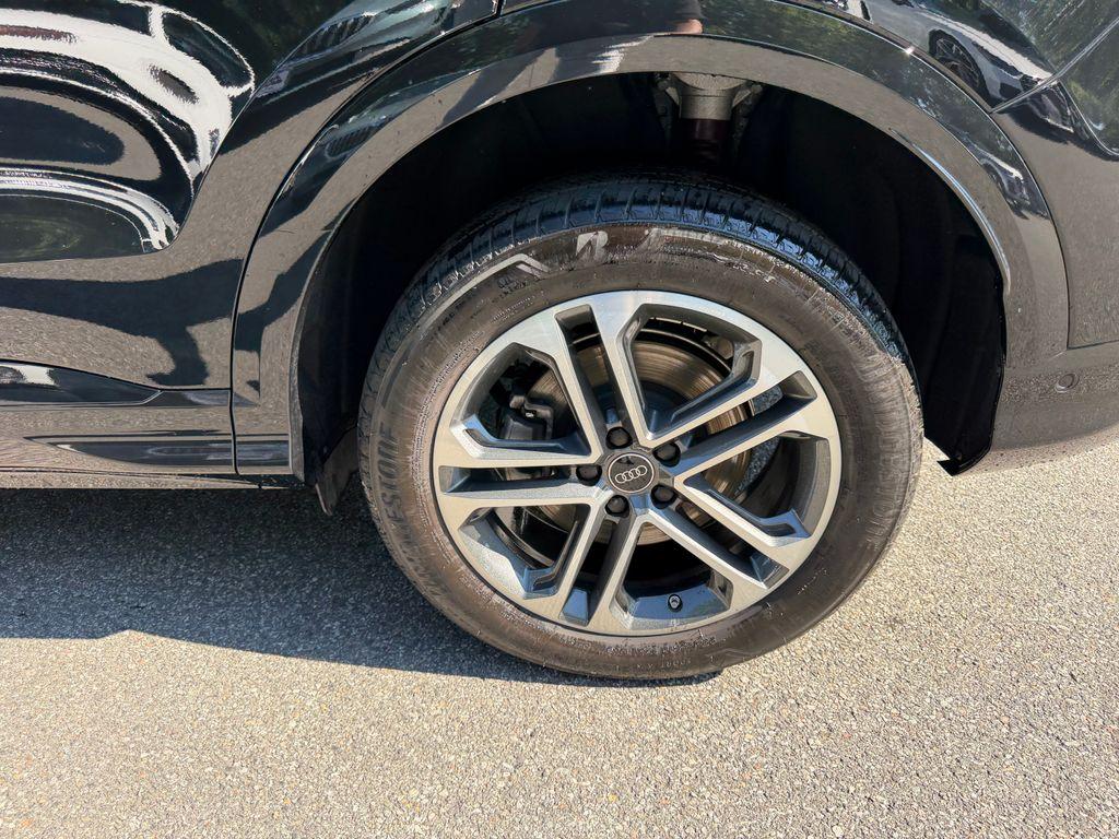 2025 AUDI Q5 2.0T QUATTRO PREMIUM — фото 10