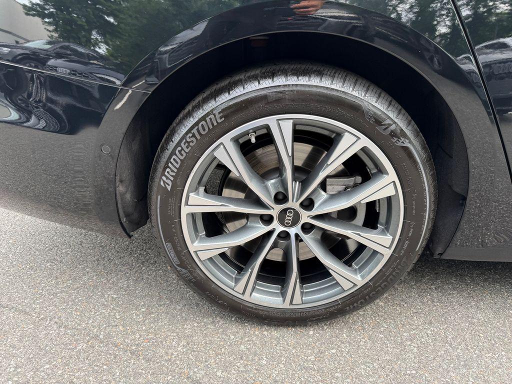 صورة 10 لـ 2026 AUDI A6 BASE