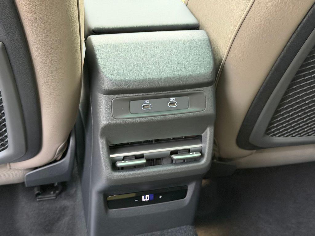 2026 AUDI Q3 S LINE 照片 24