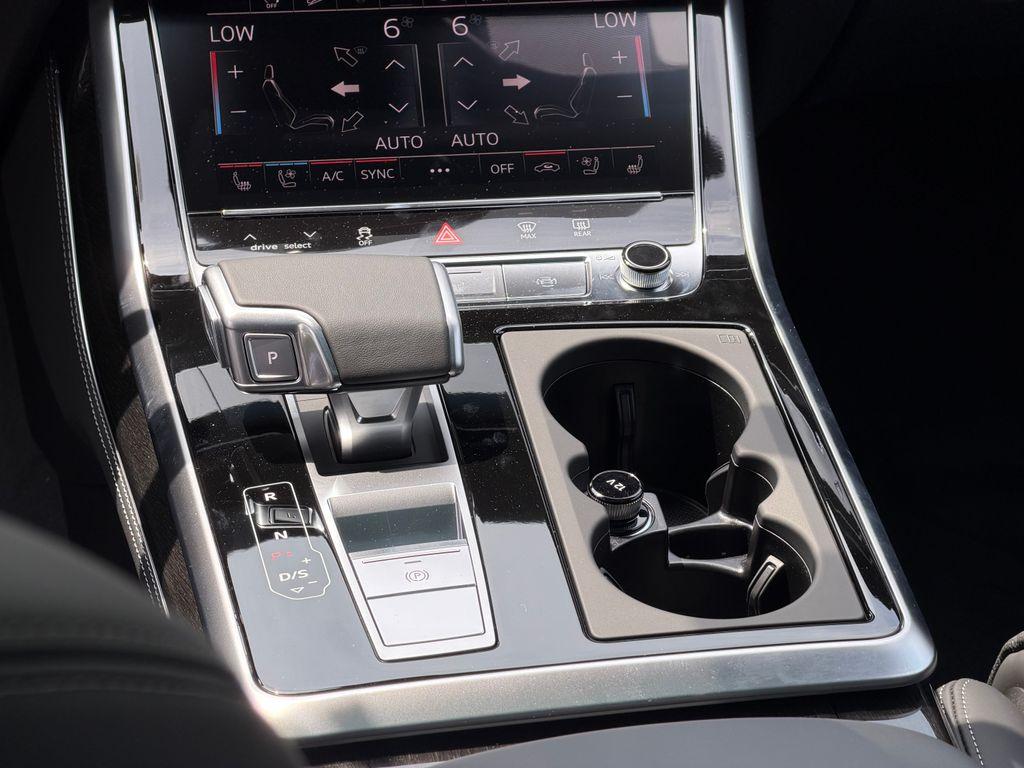 صورة مصغرة 18 لـ 2026 AUDI Q8 55 PREMIUM