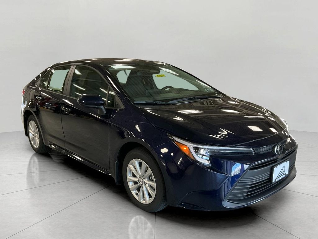 New 2026 Toyota Corolla Hybrid LE