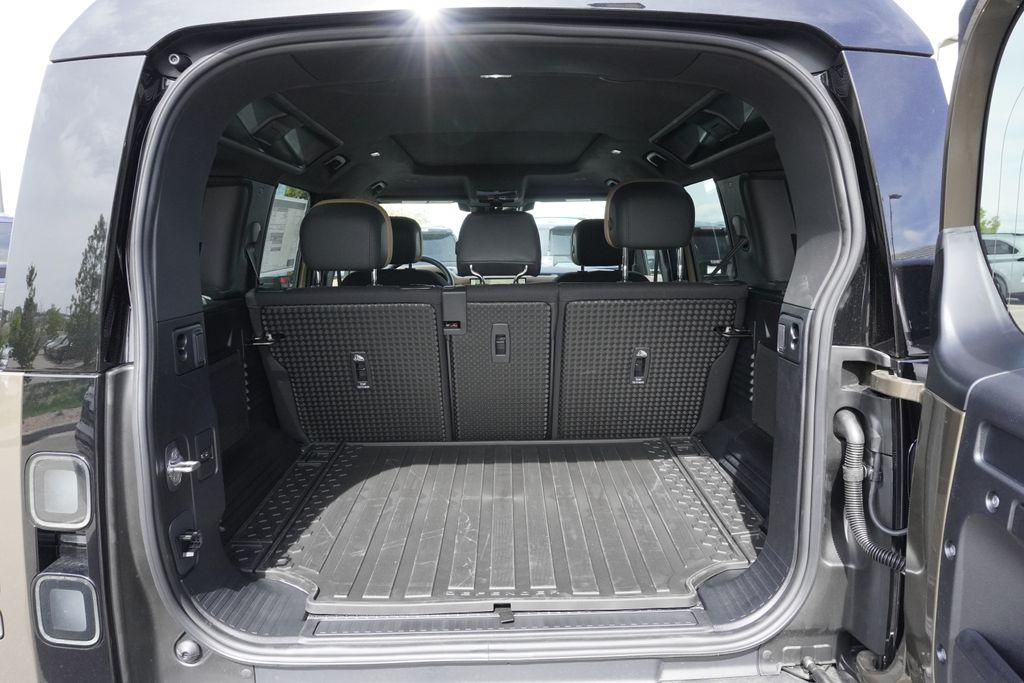 صورة مصغرة 31 لـ 2026 LAND Rover DEFENDER P400 X