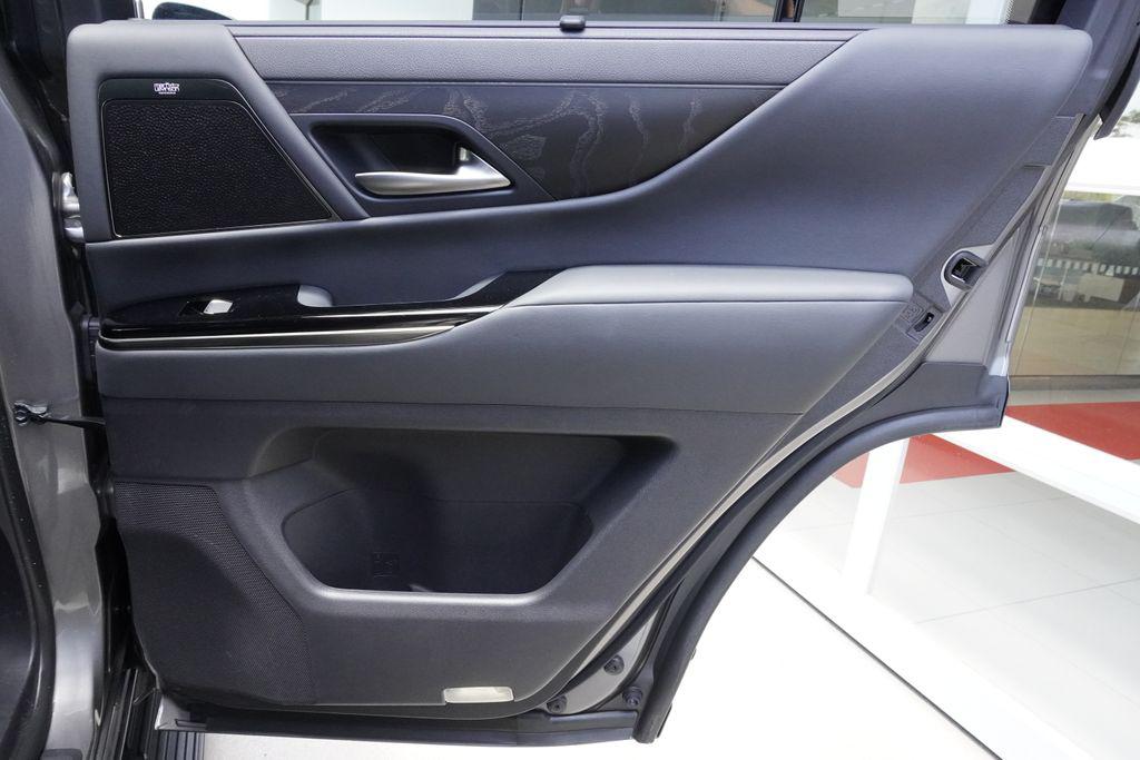 2023 Lexus LX 600 LUXURY — миниатюра 25