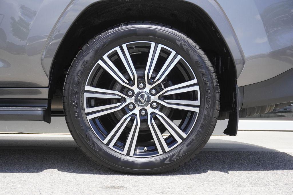 2023 Lexus LX 600 LUXURY — миниатюра 33