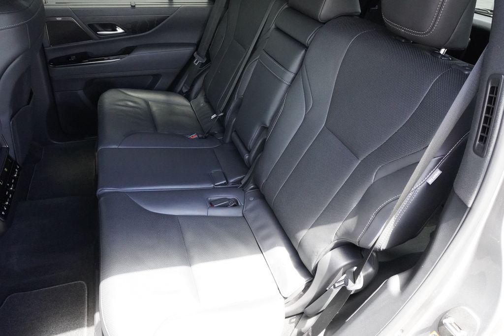 2023 Lexus LX 600 LUXURY — миниатюра 30