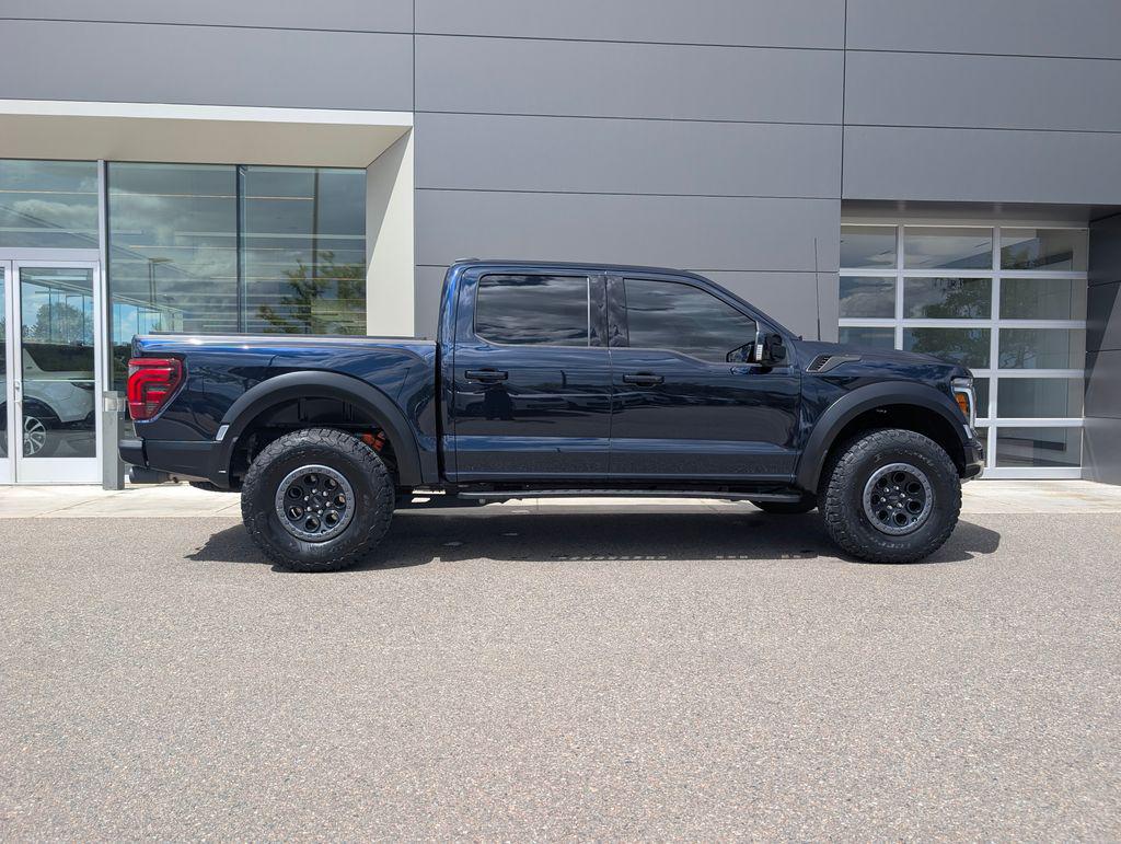 FORD F-150 RAPTOR - 8