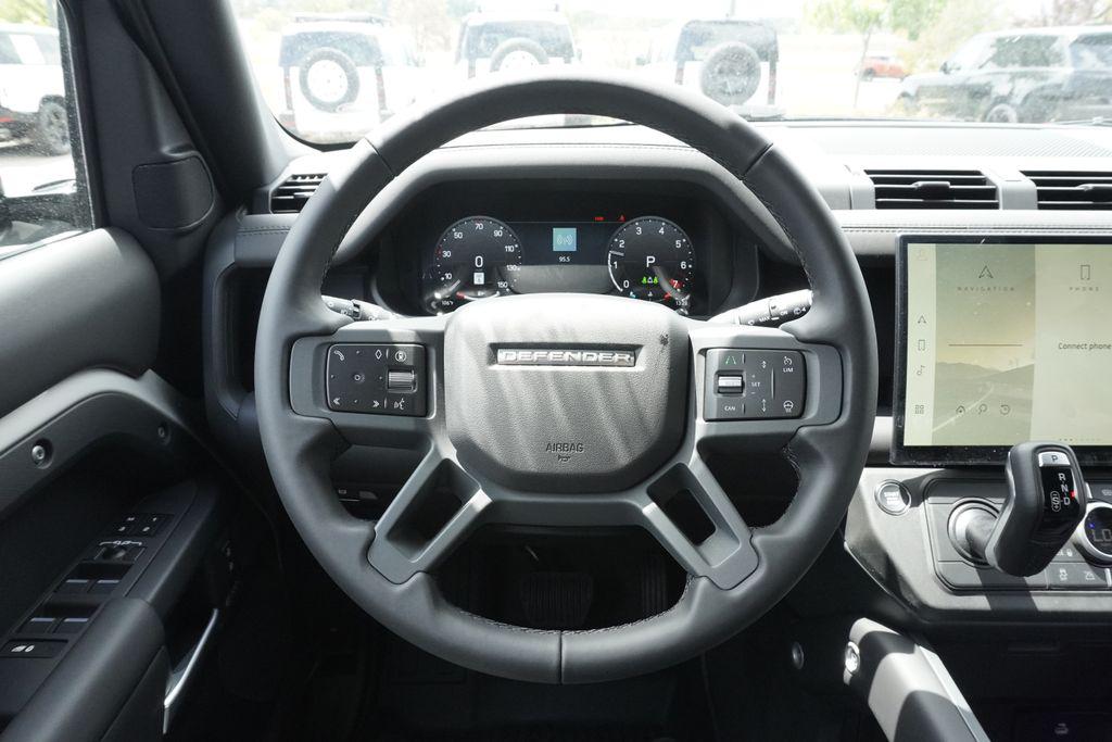2026 LAND Rover DEFENDER P400 X-DYNAMIC SE — фото 10