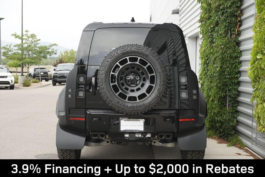 2026 LAND Rover DEFENDER P635 OCTA BLACK 照片 6