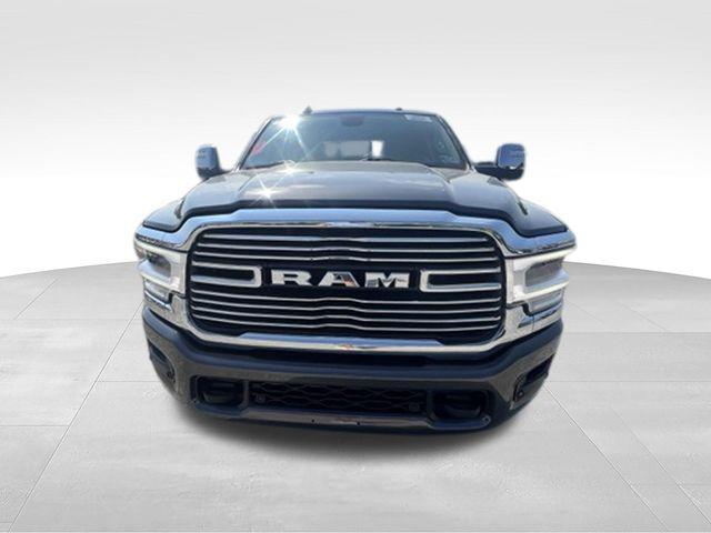 صورة مصغرة 38 لـ 2024 RAM 2500 LARAMIE CREW CAB 4X4 6'4' BOX