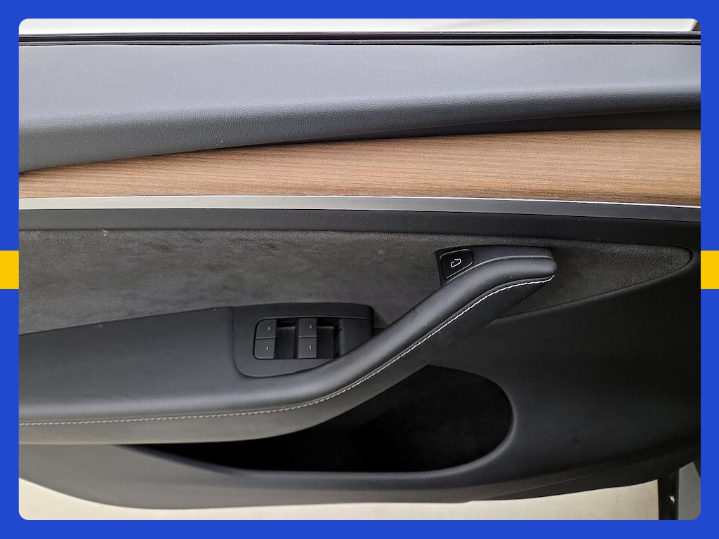 صورة مصغرة 15 لـ 2023 Tesla MODEL Y