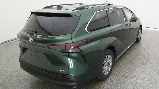 TOYOTA SIENNA - 8